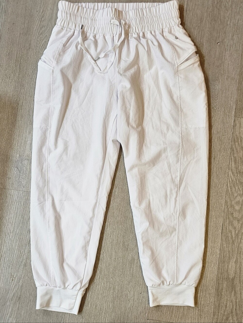 M- Cali Sport- White Elastic-Waist Jogger Pants